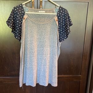 EUC Maurice’s tee. Size large